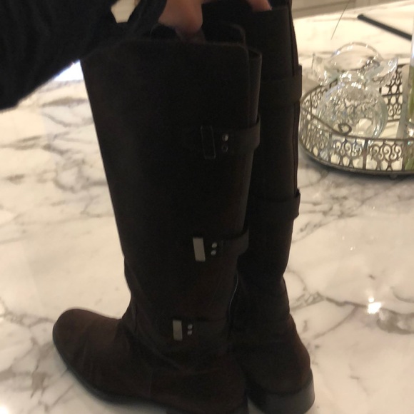 Aquatalia Unicorn brown $475 suede boot 10 - Picture 2 of 8